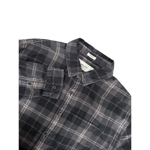 Abercrombie Fitch Shirt Mens Medium Black Plaid Long‎ Sleeve Button Down Relaxed - Picture 1 of 5